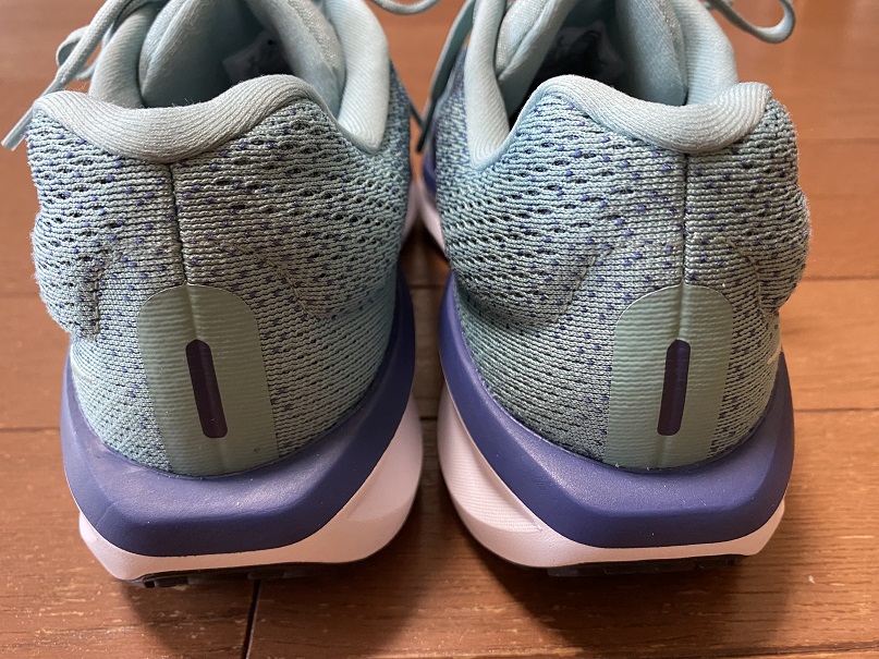 ナイキ　ランニングシューズ　エアフロー